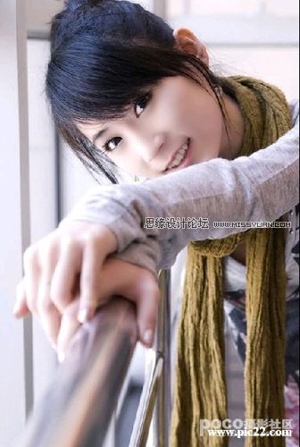 Photoshop简单调出图片的淡黄色效果