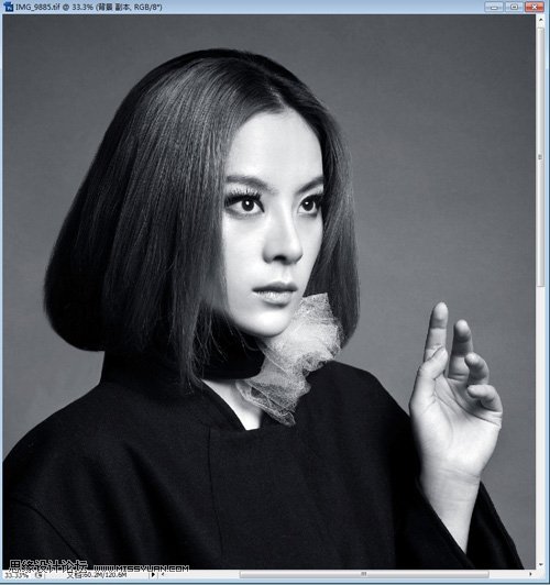 photoshop结合cameraraw给美女调出时尚黑白