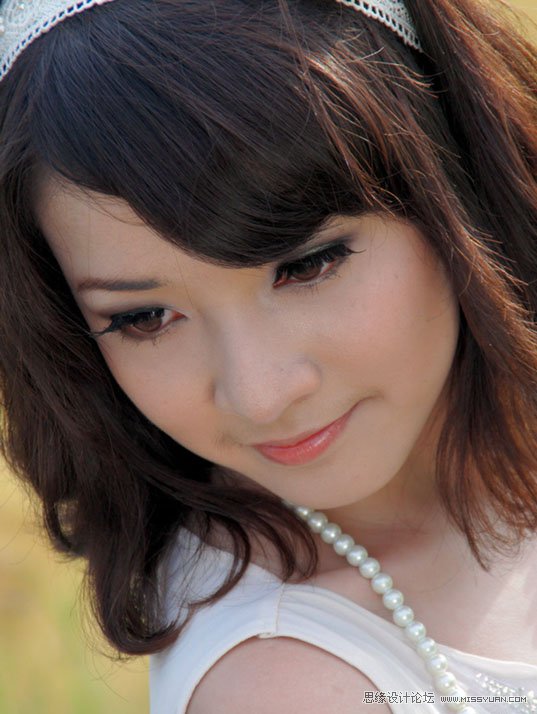 Photoshop调出美女头像朦胧紫色调