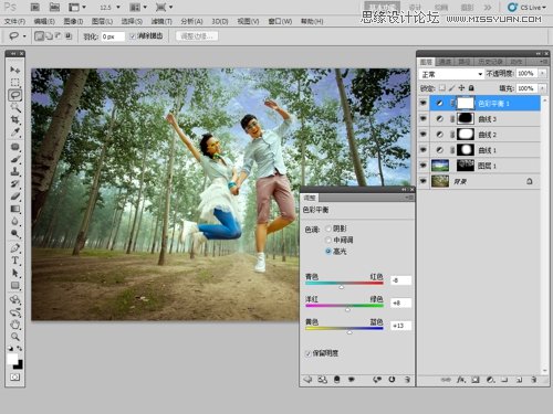 Photoshop给林中照片添加蓝色白云背景,PS教程,图老师教程网