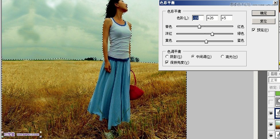 Photoshop调出野外绿色调人物背景教程,PS教程,图老师教程网