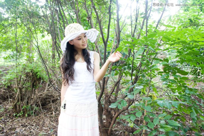 Photoshop调出外景美女唯美柔色调