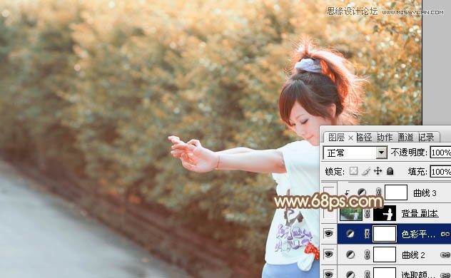 Photoshop调出外景女孩秋季淡黄色调