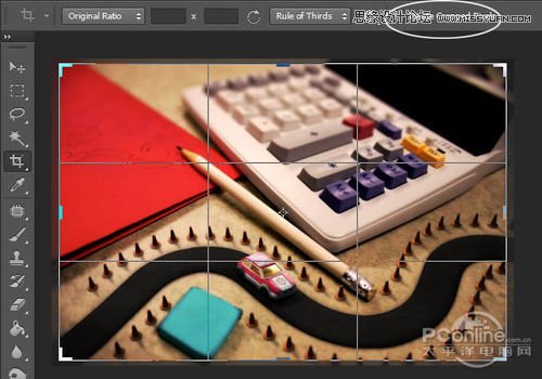 Photoshop CS6设计桌面上的创意跑道