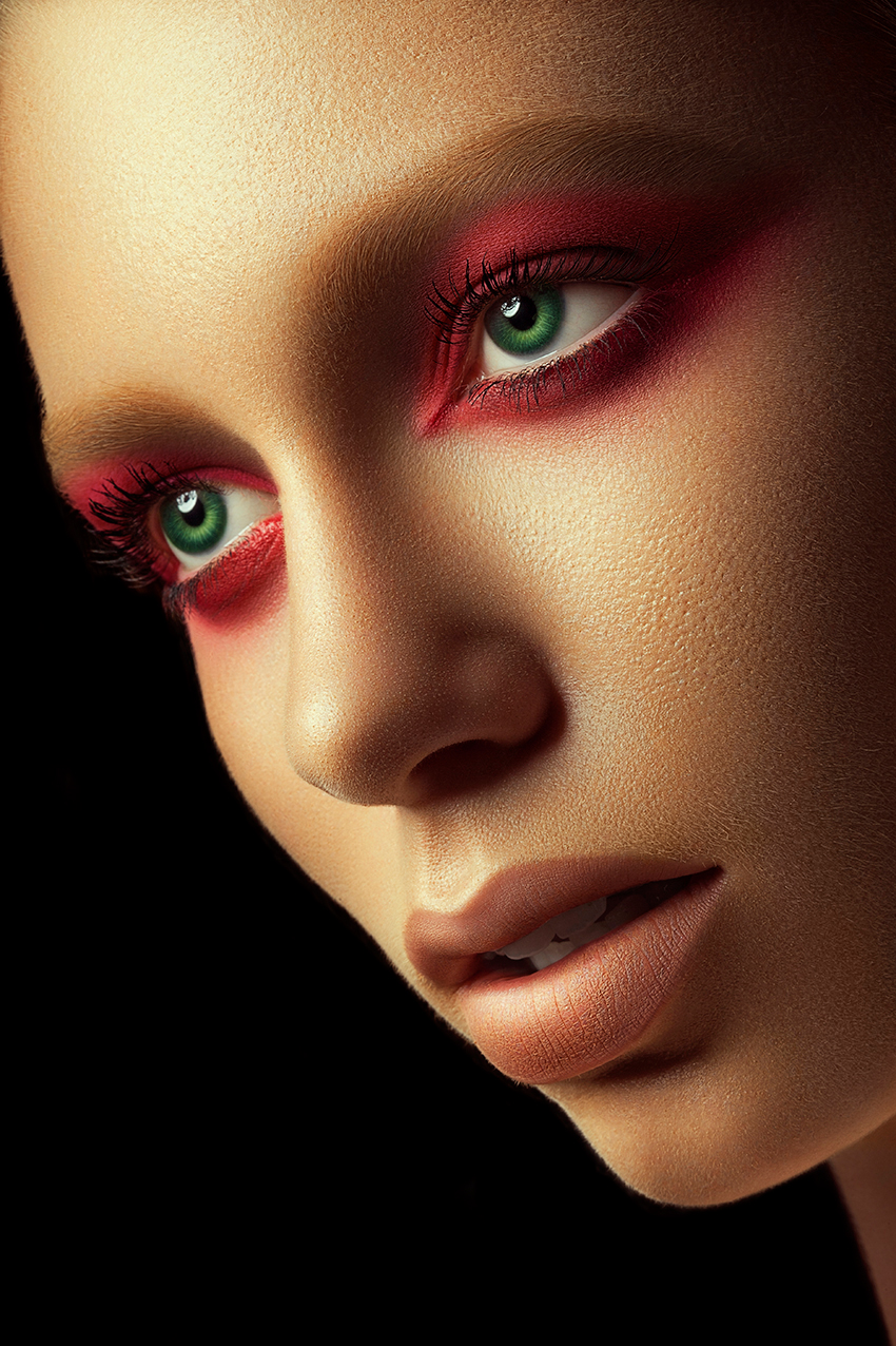 Photoshop超质感的后期人像商业修图教程