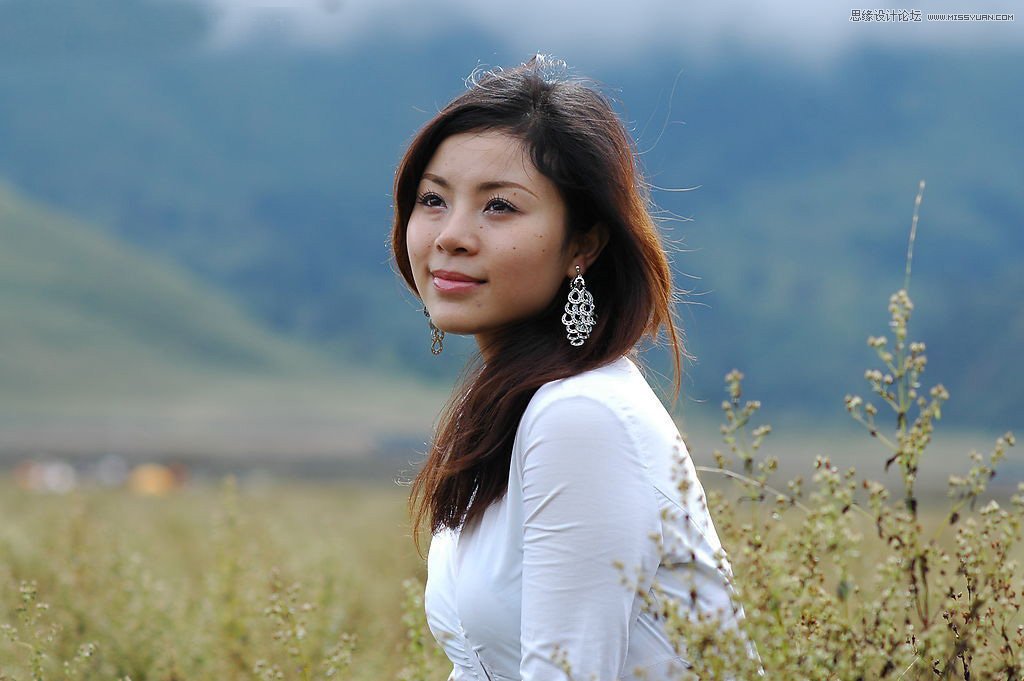 Photoshop给外景人像添加紫色逆光效果