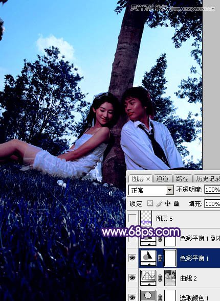 Photoshop调出树下情侣照梦幻紫色艺术效果
