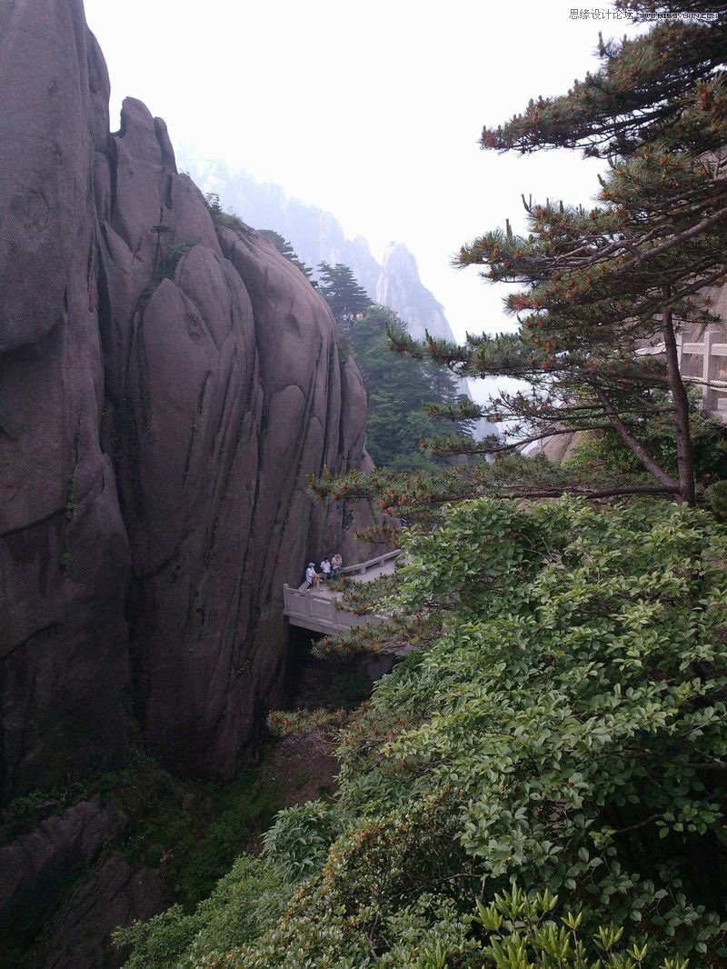 Photoshop给山间风景照片添加夕阳美景效果