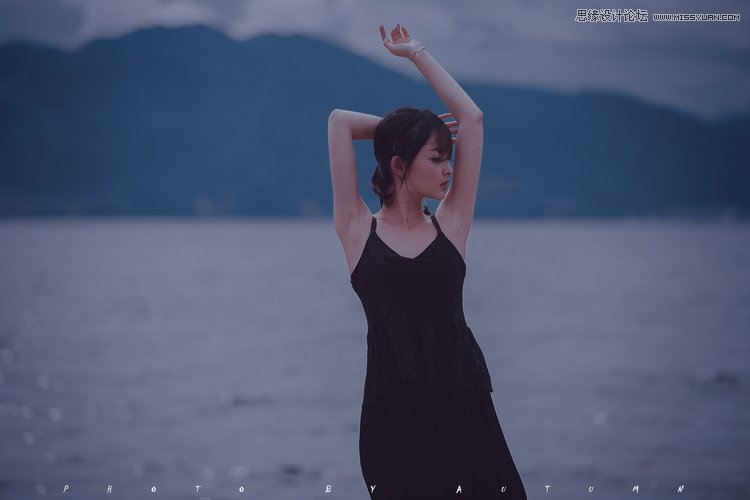 Photoshop调出人像照片暗色电影胶片效果
