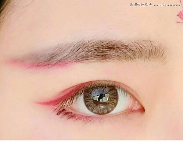 Photoshop详解仿手绘中如何绘制水灵的眼睛