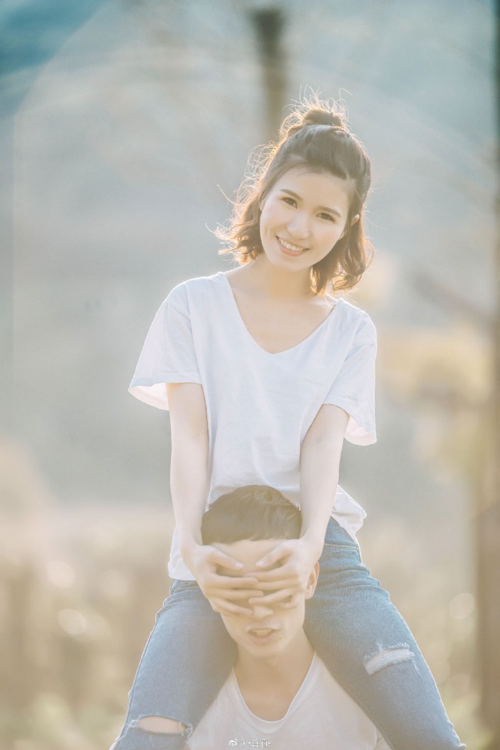 Photoshop调出婚纱照片阿宝色通透肤色效果