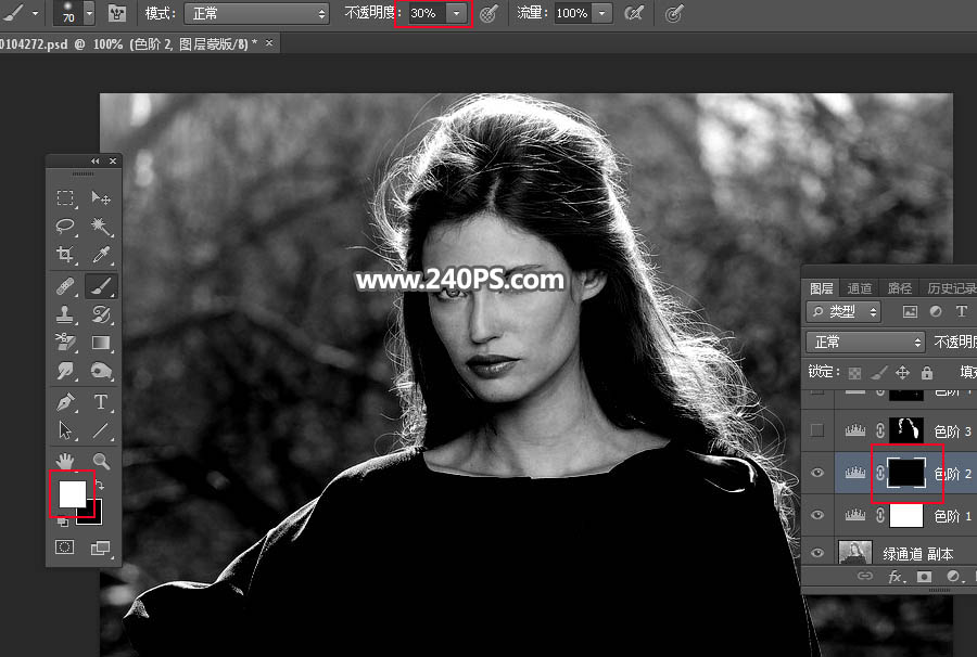 Photoshop巧用通道工具扣除杂乱美景的人像