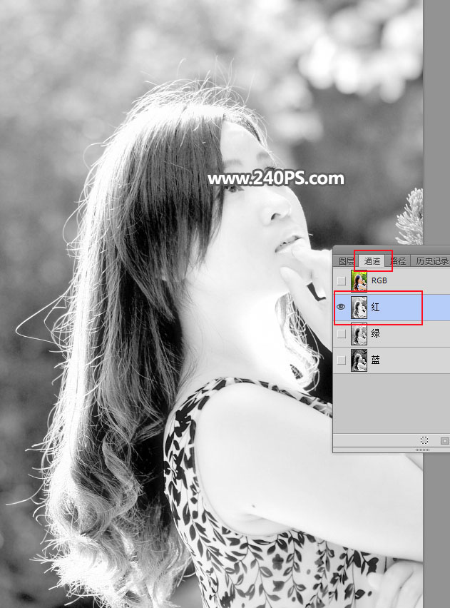 Photoshop抠出多发丝的夏季外景美女人像照片