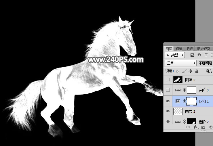 Photoshop使用通道工具抠出草地上的骏马