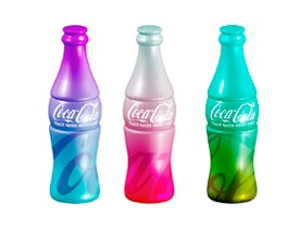 瓶子包装设计：AI制作3D风格瓶子包装