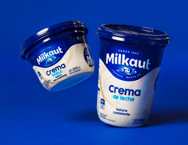 Milkaut酸奶蓝色主题包装设计欣赏